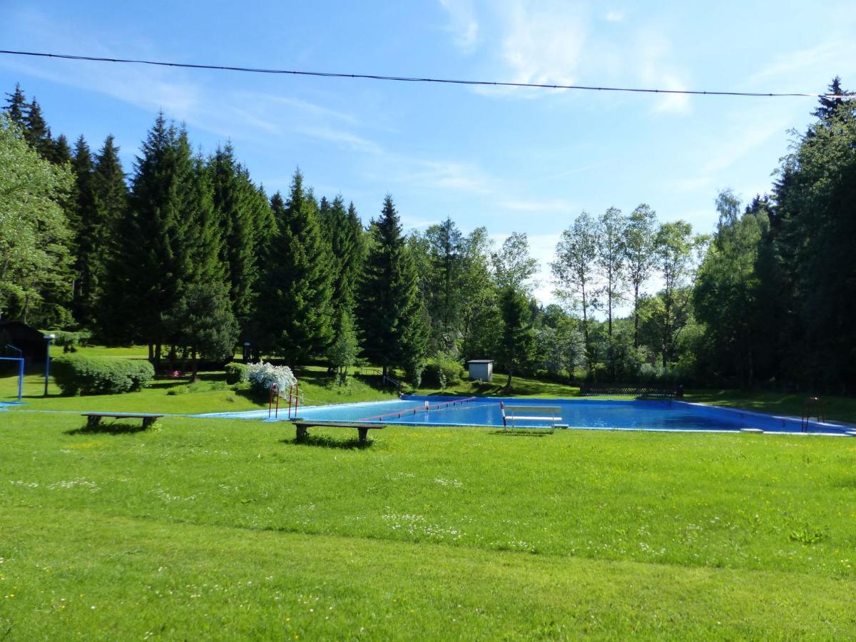 Cozy Apartment In Ore Mountains With Balcony 브라이텐브룬 객실 사진