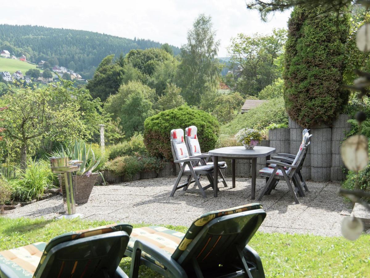 Cozy Apartment In Ore Mountains With Balcony 브라이텐브룬 객실 사진