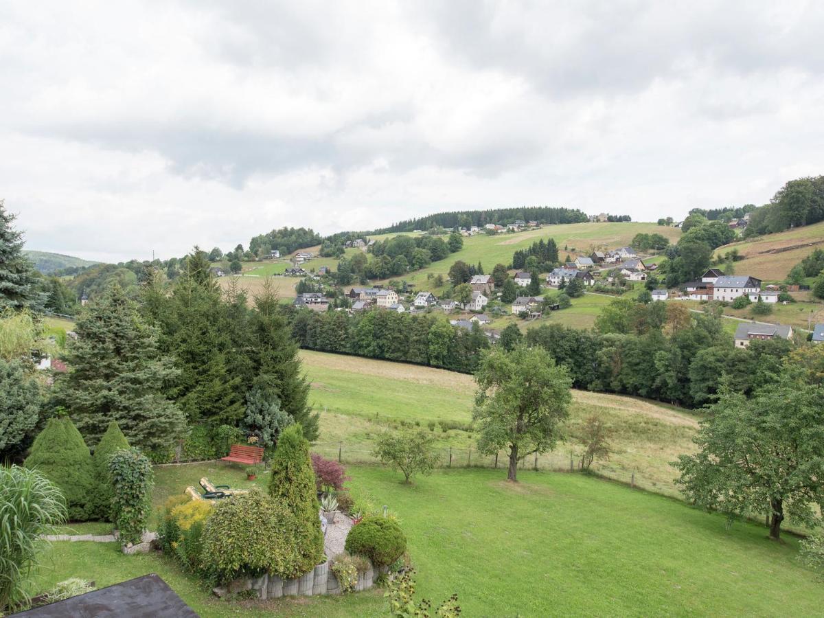 Cozy Apartment In Ore Mountains With Balcony 브라이텐브룬 객실 사진