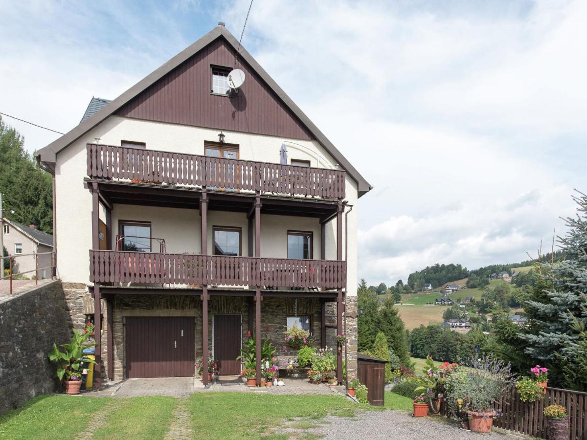 Cozy Apartment In Ore Mountains With Balcony 브라이텐브룬 외부 사진