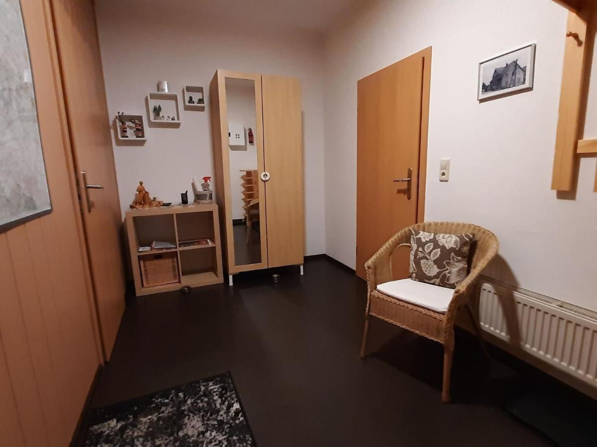 Cozy Apartment In Ore Mountains With Balcony 브라이텐브룬 외부 사진